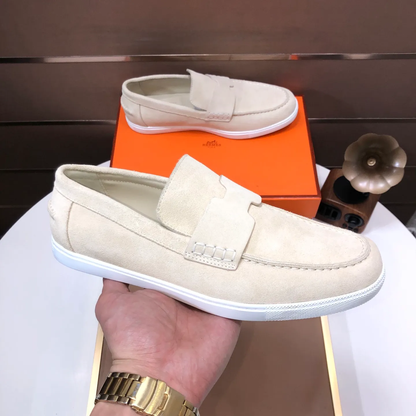 Men's shoes💰560💰[HERMES] (cowhide lining)🍀Italian top luxury🍀He does not pursue novel styles and gorgeous colors, but attracts the favor of successful men with his flawless, elegant and classic style. Formal leather shoes This very comfortable, simple and stable style allows you to easily match any style! The pattern is absolutely 1:1 refined from the original case, and we strive for excellence in materials, imported cowhide + cowhide lining💪💪💪extraordinary texture👍! .Code number: 39-45 (45 customized)